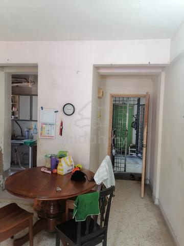 Kenanga Apartment (Bukit Kinrara) 1
