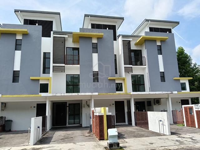 Cempaka Seri @ Kota Seriemas 1
