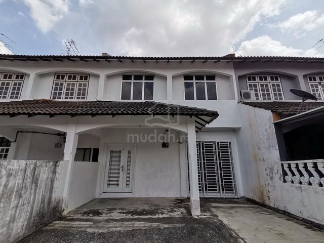 Taman Tun Aminah - 1.5 Storey - Near Pasar Malam - Jalan Hang Tuah 1