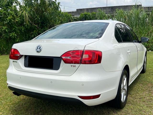 2014 Volkswagen JETTA 1.4 TSI (CKD) (A) - 2
