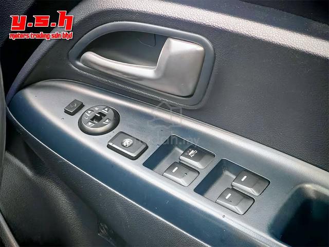 2014 Kia RIO 1.4 UB (A) - 4