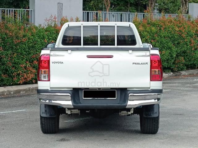 2020 Toyota HILUX 2.4 MT MY17 AN120 FACELIFT (M) - 4