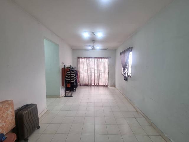 Apartment Komuter Raya 2