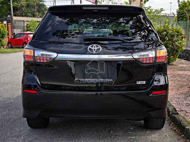 2017 Toyota WISH 1.8 X ZGE20G 8SEAT PUSH START - 3