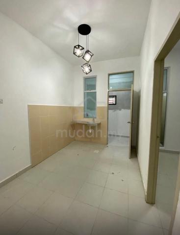 Pulai mutiara Jalan Pulai Mutiara Double Storey For sale @gelang patah 1