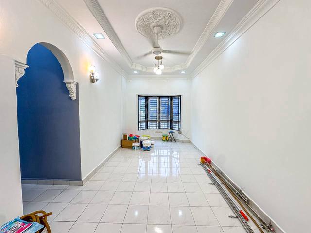 Flat Taman Bukit Angkasa 1