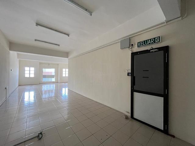 Facing Main Road 1st Floor Shoplot Jalan Pegawai Alor Setar For Rent 1
