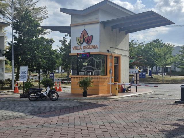 MURAH FULL Loan TOWNHOUSE VILLA KESUMA BERANANG, SELANGOR 1