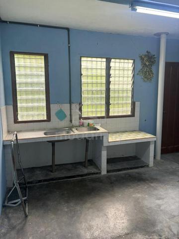 Rumah sewa Taman cempaka 1