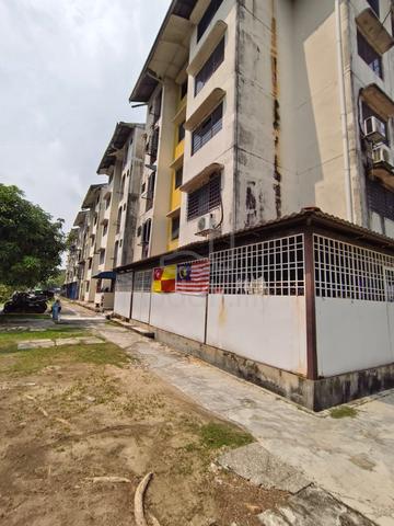 Flat PKNS Seksyen 17 Shah Alam 1
