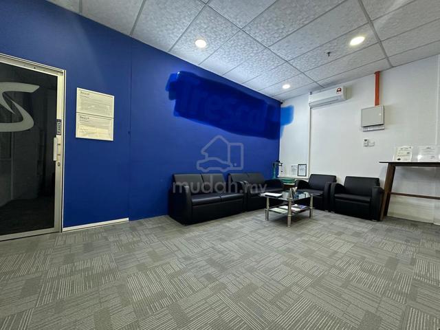 Good Buy Fully Renovated D'Piazza Mall Office Lot For Sales 1
