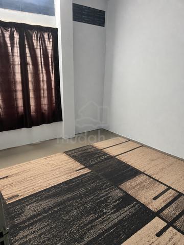 Bilik Sewa 1