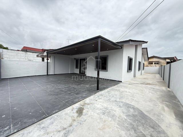 Single Storey Semi-D 1
