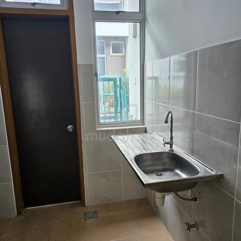 2 Storey Acacia Serene Heights Cul-De-Sac Unit 4