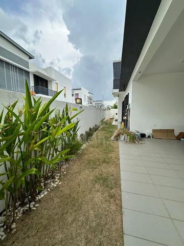 Double Storey Terrace ENDLOT, Hijayu Resort Resident, Sendayan 1