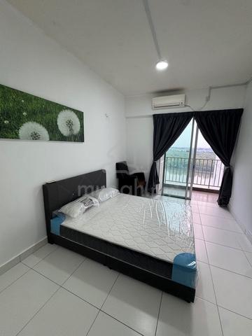 bayu marina room fot rent / bayu puteri / near southkey permas / ciq 1
