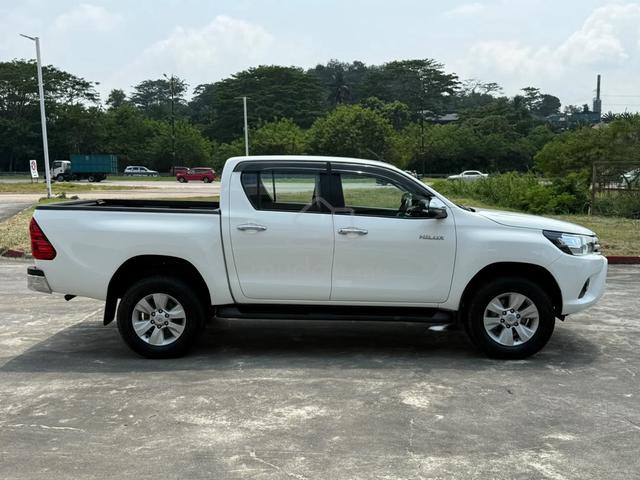2020 Toyota HILUX 2.4 G (M) GUN125_29k KM Mileage - 4