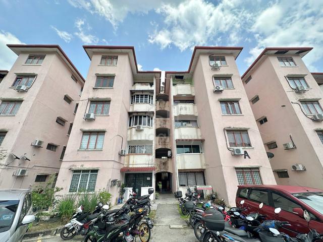 Sri Raya Apartment 1