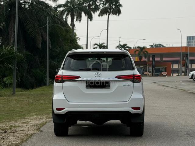5Years Warranty✅2018 Toyota FORTUNER 2.7 SRZ 4X4 - 4
