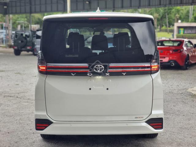 2022 Toyota VOXY 2.0 S-Z (A) FULL SPEC SZ 4.5A - 4