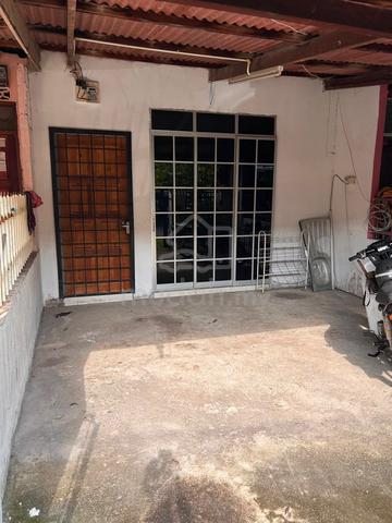 Rumah sewa di Kuala Kedah 1