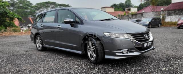 2011 Honda ODYSSEY 2.4 Rb3 absolute (A) - 1