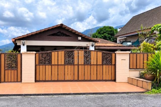 Fully Extended & Renovated Single Storey Bungalow House For Sale 1