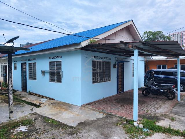 For Rent-1 STOREY TERRACED HOUSE, KG. PUAH, JALAN GOMBAK, SETAPAK KL 1