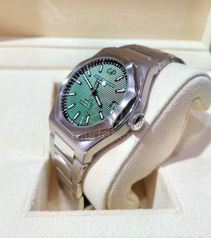 《Brand New》 Girard-Perregaux GP 81010 - photo 3 of 6