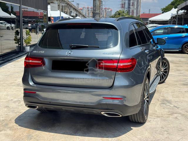 Mercedes Benz GLC250 2.0 AMG 4MATIC / FULL LOAN - 3