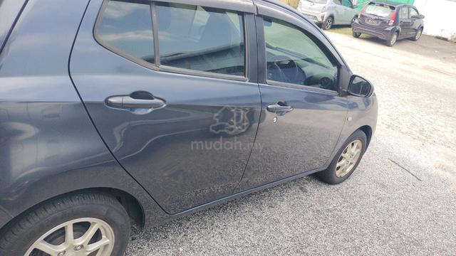 2016 Perodua AXIA 1.0 E (M) - 2