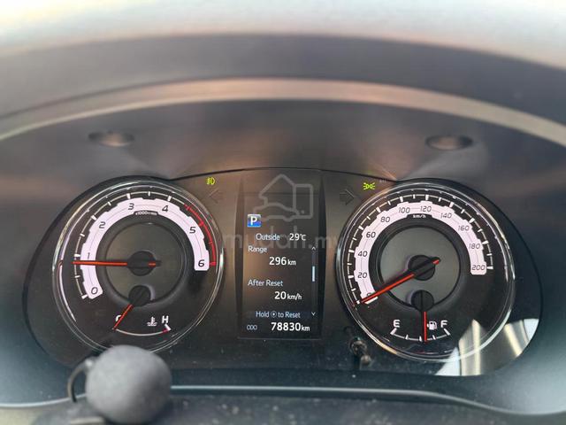 2020 Toyota HILUX 2.8 BLACK EDITION MY17 AN120 - 5