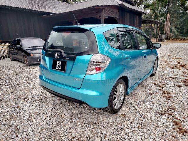 2009 Honda JAZZ 1.5 V (A) - 3