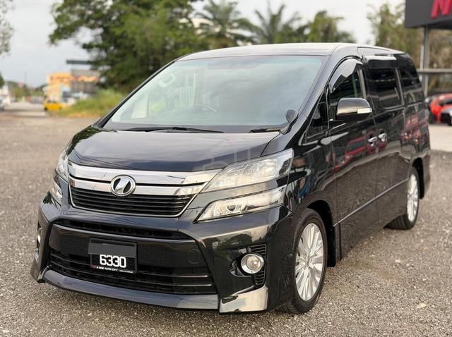 2011 Toyota VELLFIRE 2.4 V (A) - 2