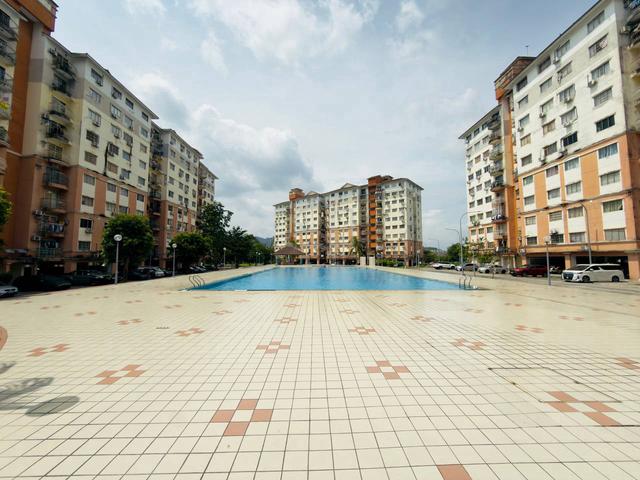 Sri Hijau 1