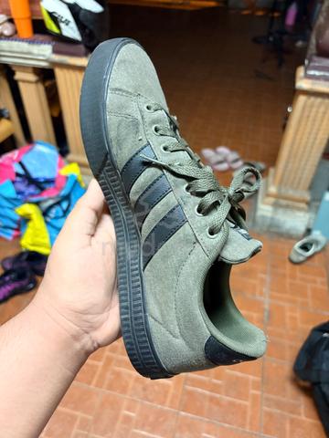 Adidas - photo 5 of 5