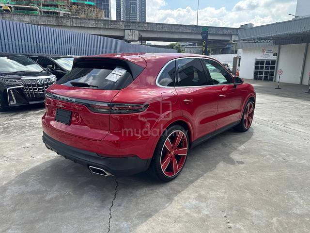 2022 Porsche CAYENNE V6 3.0L (A) PLATINUM EDITION - 3