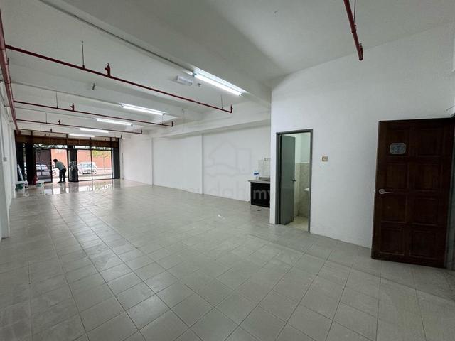 (DESERVE RENOVATED) at Sunway Business Park GF Shoplot, Seberang Jaya 1