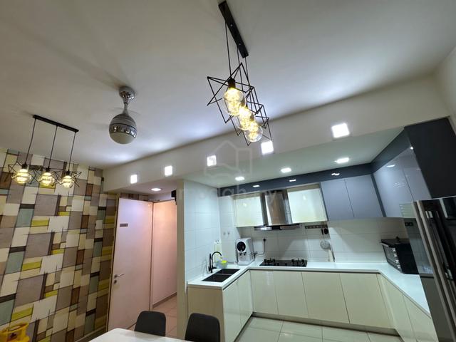 Jadite Suites 1