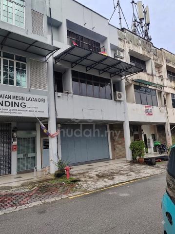 ​3 Storey Shoplot For Sale | Seksyen 27 Alam Megah 1