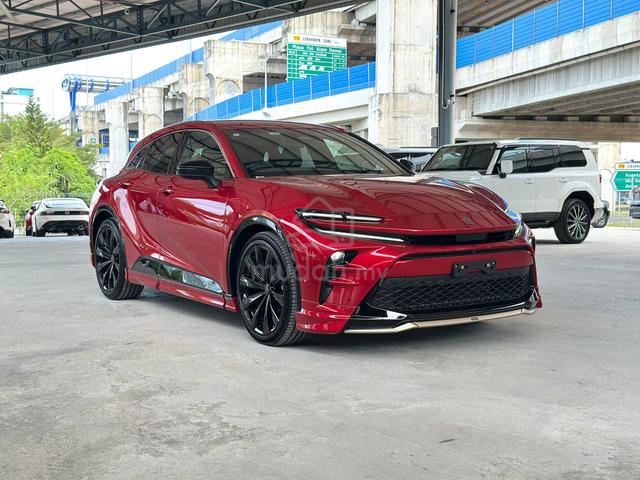 *Grade 5A / Modelista Bodykit* 2024 Crown Sport Z - 1