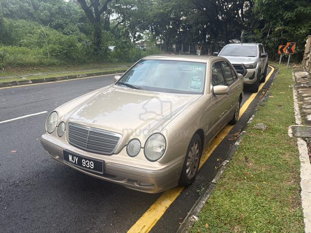 2001 Mercedes Benz E200 K (CKD) 2.0 (A) - 2