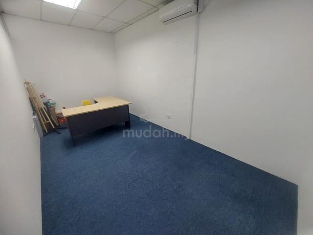 For rent office room. 1