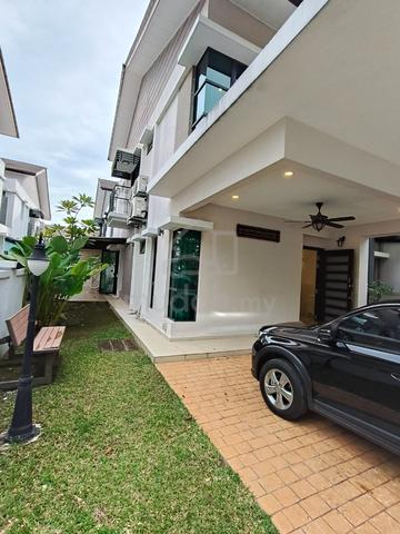 Nice Fully Furnished Periwinkle Cluster Semi-D Bdr Rimbayu for Sale 1