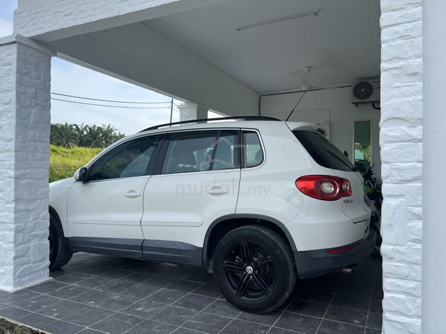 2009 Volkswagen TIGUAN 2.0 TSI 4MOTION (A) - 1
