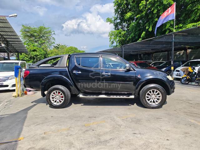 2013 Mitsubishi TRITON 4X4 2.5 (AUTO) - 2