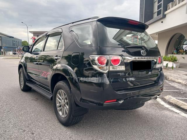 2015 Toyota FORTUNER 2.5 G (A) TRD SPORTIVO DIESEL - 3