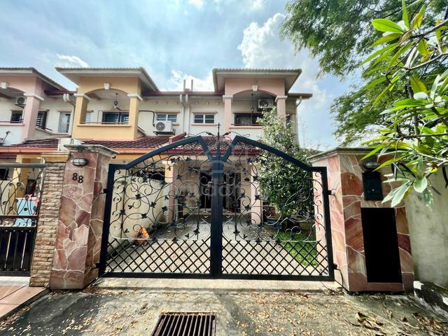 CORNER LOT BIG LAND Double Storey Terrace Taman Puchong Tekali Puchong 1