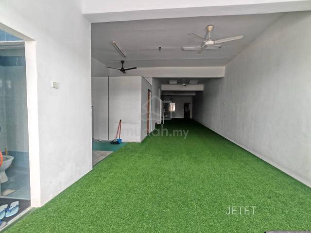 For rent 1st floor Shop Office Persiaran raja muda musa Port Klang 1s 1