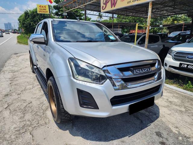 Isuzu D-MAX 2.5(A)PREMIUM 4JK VGS 4X4 PICKUP TRUCK - 4